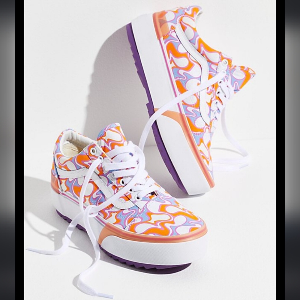 Vans Stacked Old Skool in UV Ink (color changing) size 9.5 women's